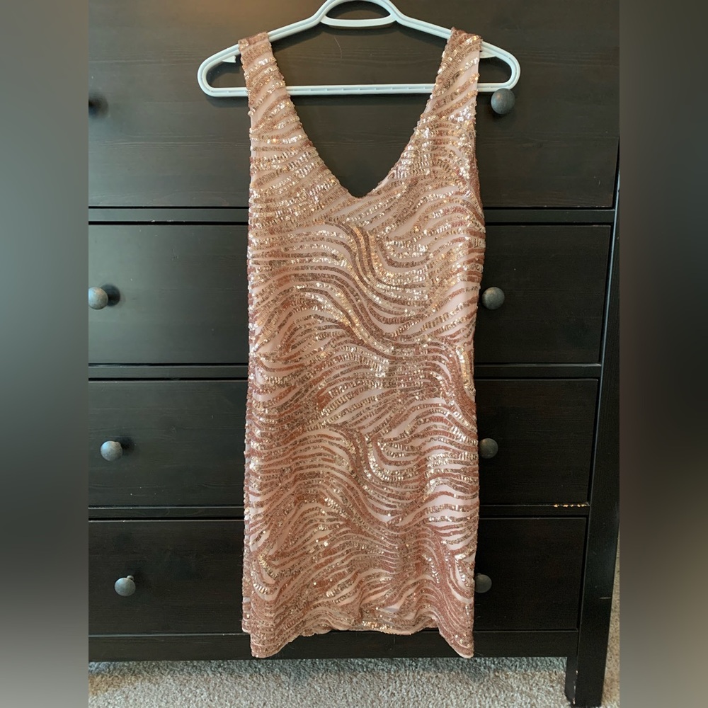 Le Chateau XS sequence dress
